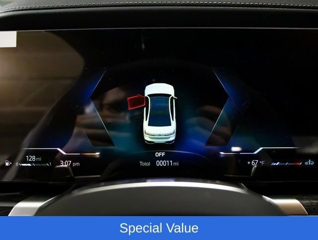 2025 BMW 7 Series 760i - Photo 18