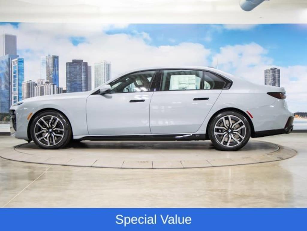 Used 2025 BMW 760i xDrive Sedan