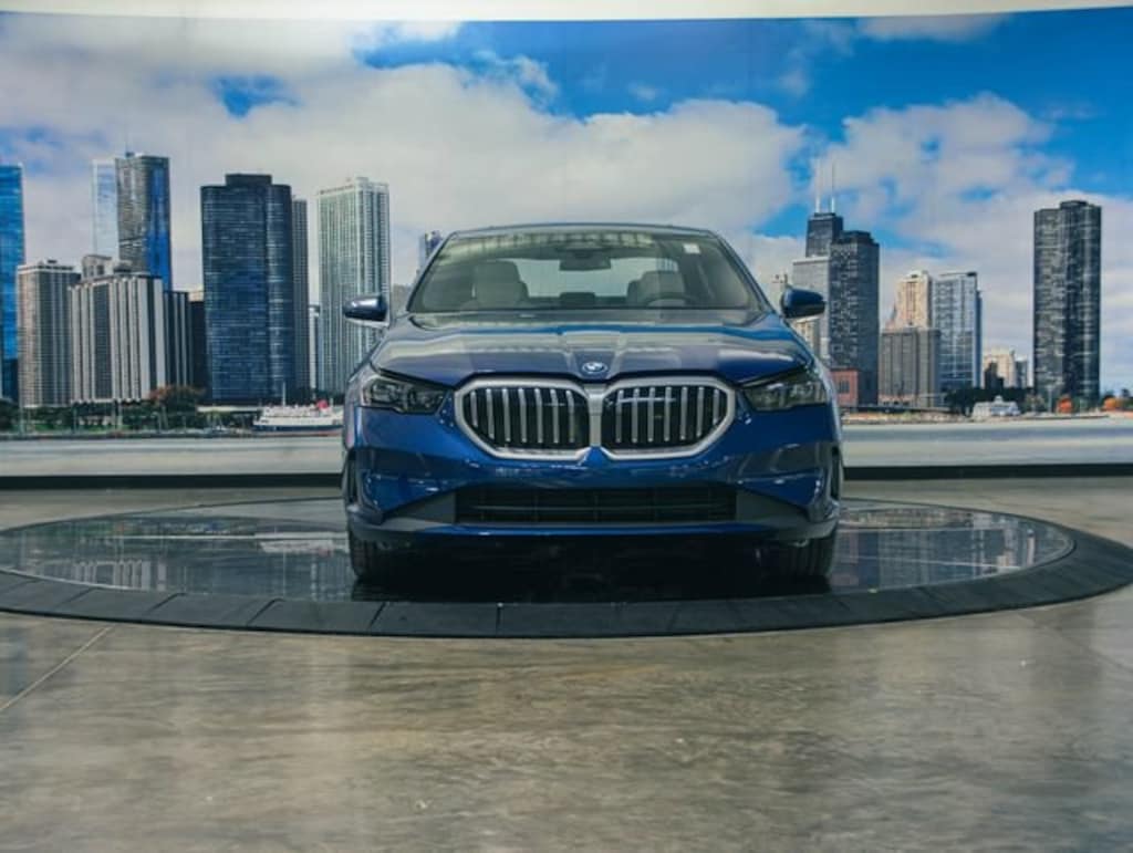 Used 2027 BMW 530i xDrive Sedan