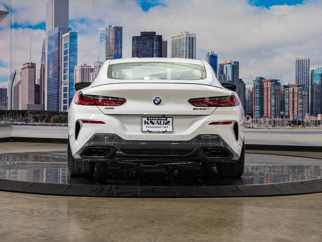 2026 BMW 8 Series M850i - Photo 11