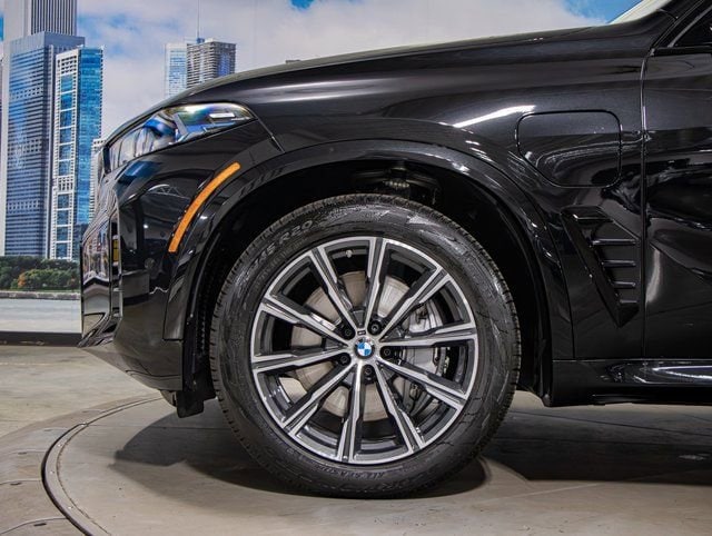 2026 BMW X5 50e - Photo 7