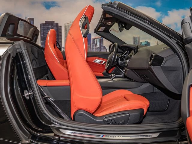 2025 BMW Z4 M40i - Photo 23