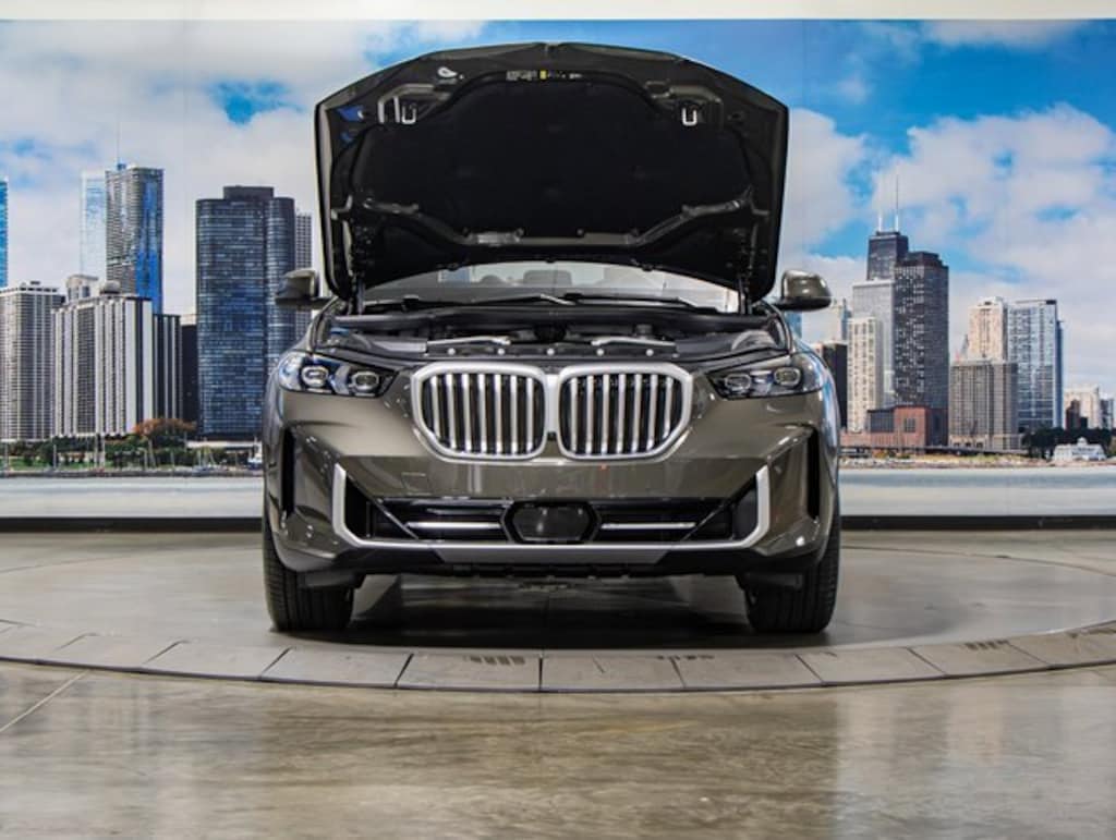 New 2026 BMW X5 PHEV xDrive50e SUV