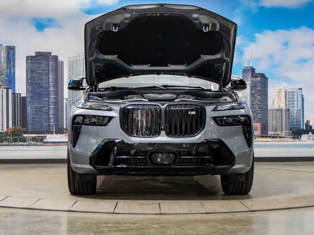 2025 Bmw X7 M60i photo 4