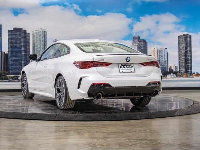 2026 BMW 4 Series 430i - Photo 9