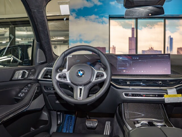 2026 BMW X7 M60i - Photo 16