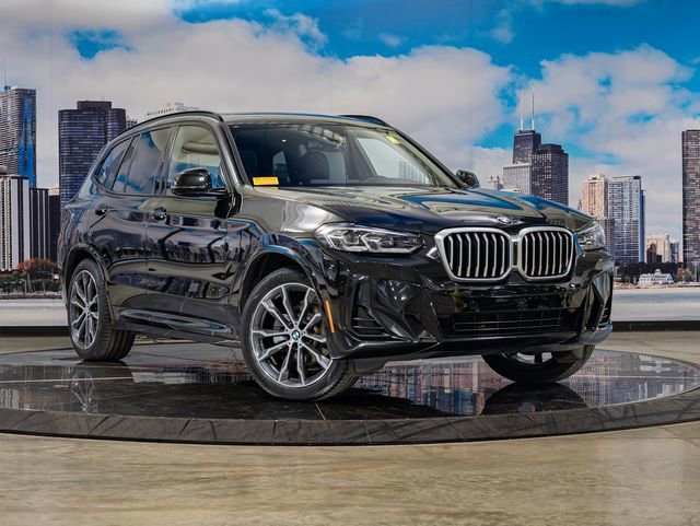 2022 BMW X3 xDrive30i's photo