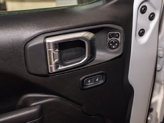2024 Jeep Wrangler 4-Door Willys - Photo 13
