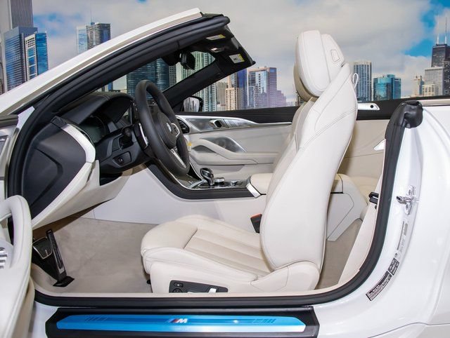 2026 BMW 8 Series 840i - Photo 22