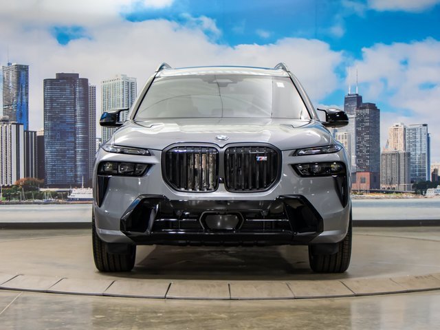 2025 Bmw X7 M60i photo 3