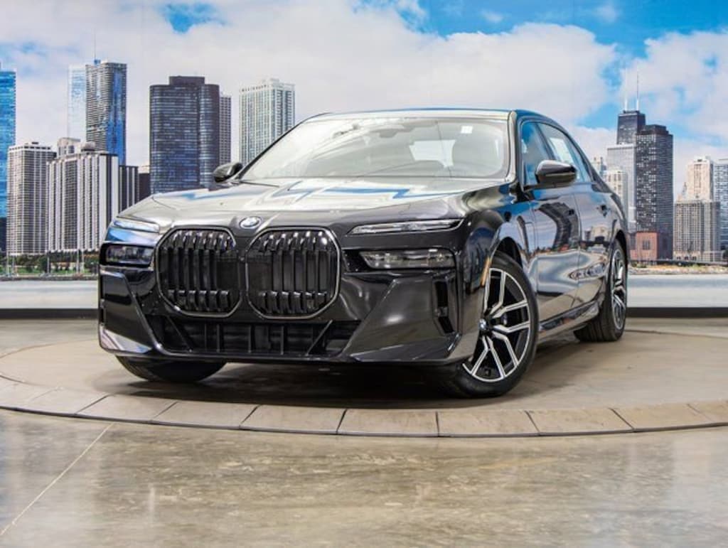 Used 2025 BMW 750e xDrive Sedan