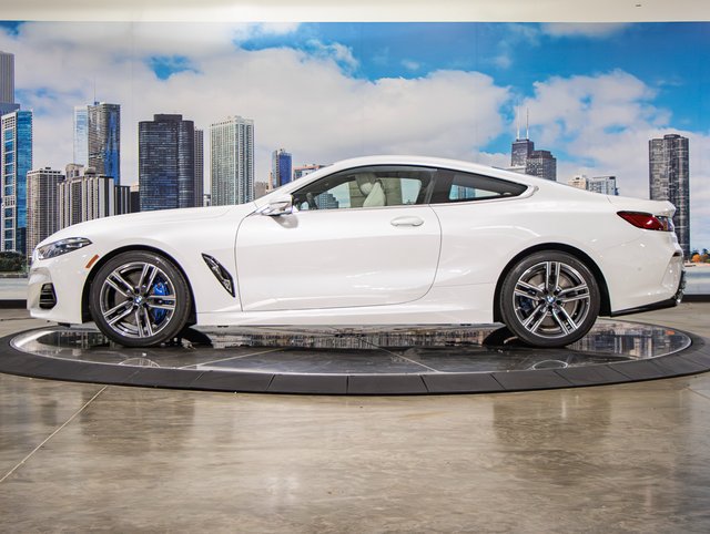 2026 BMW 8 Series 840i - Photo 6
