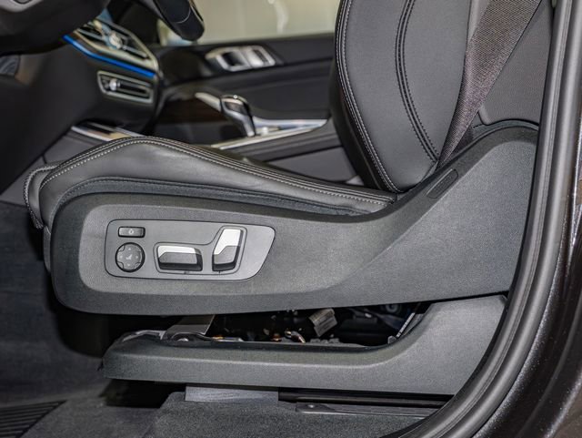 2023 BMW X5 45e - Photo 15