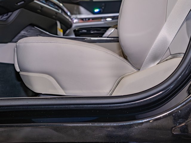 2026 BMW 7 Series 740i - Photo 15