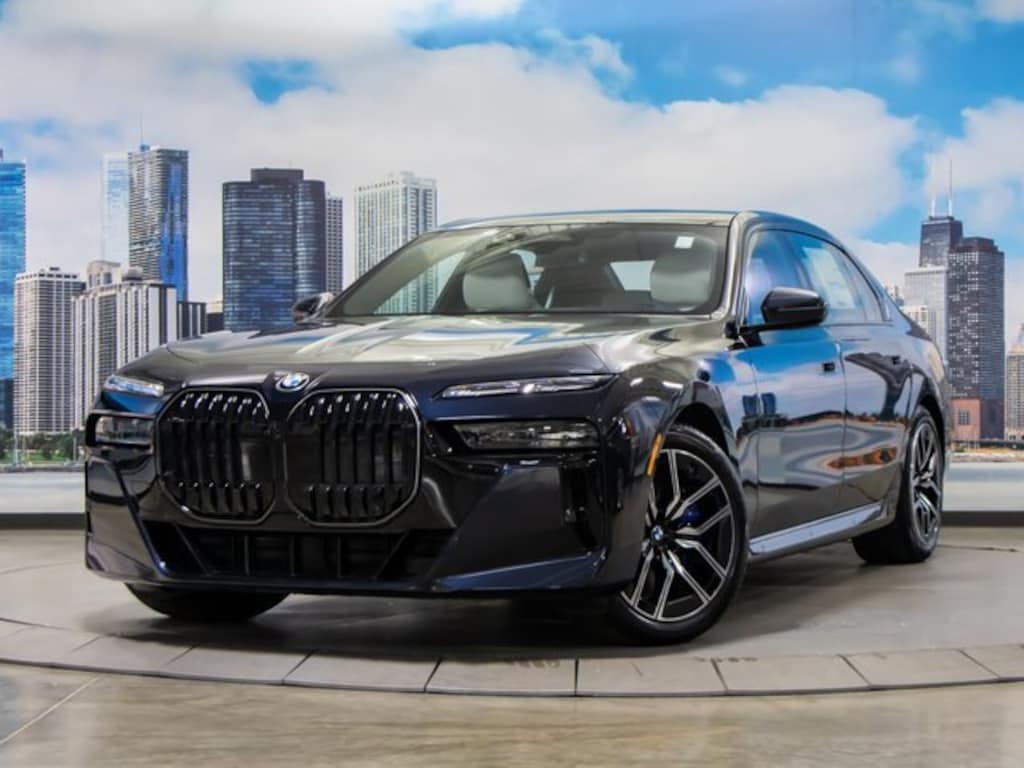 Used 2025 BMW 760i xDrive Sedan