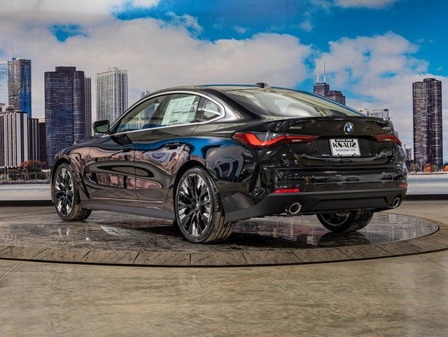 2026 BMW 4 Series 430i - Photo 9