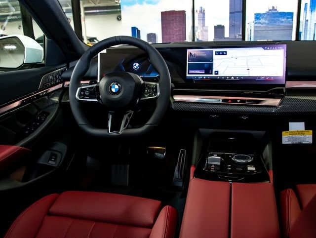 2027 BMW 5 Series 530i - Photo 16