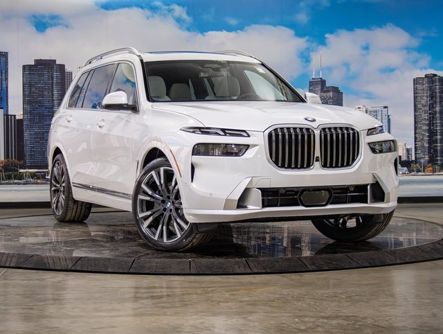 2026 BMW X7 40i's photo