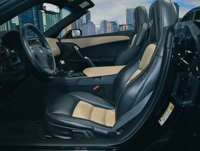 2011 Chevrolet Corvette Base - Photo 19
