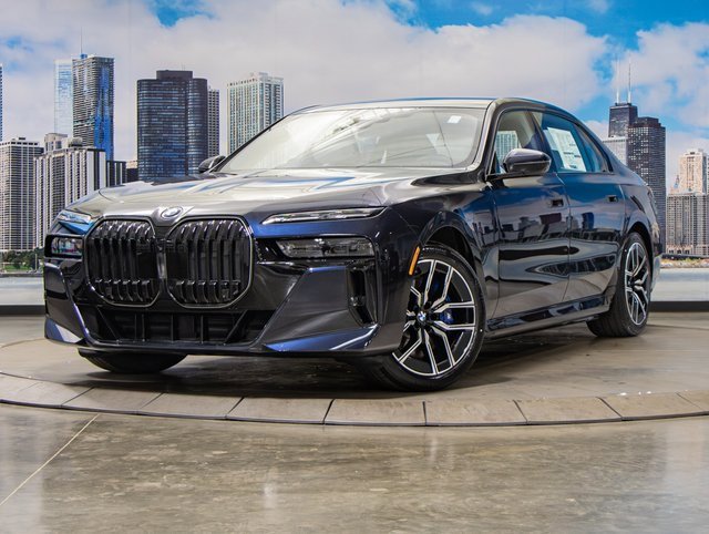 2025 Bmw 750e photo 2