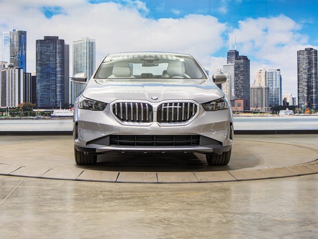 2025 Bmw 530i xDrive photo 2