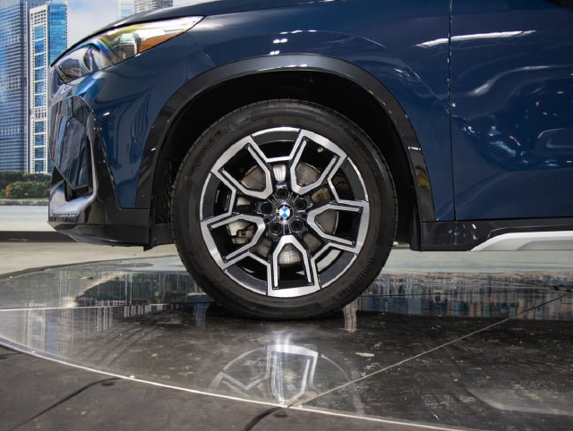 2026 BMW X1 28i - Photo 7