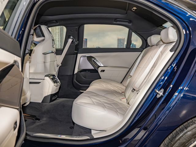 2026 BMW 7 Series 740i - Photo 22