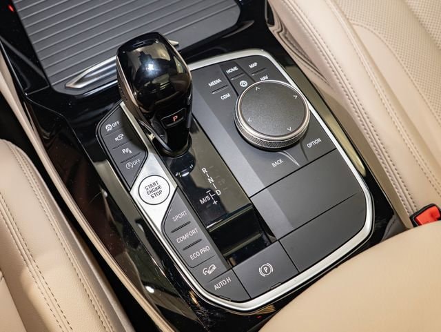2025 BMW X4 30i - Photo 19