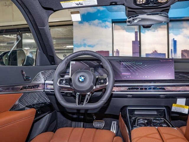 2026 BMW 7 Series 740i - Photo 16