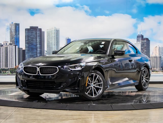2025 Bmw 230i xDrive Coupe photo 2