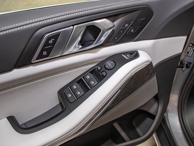 2026 BMW X5 40i - Photo 13