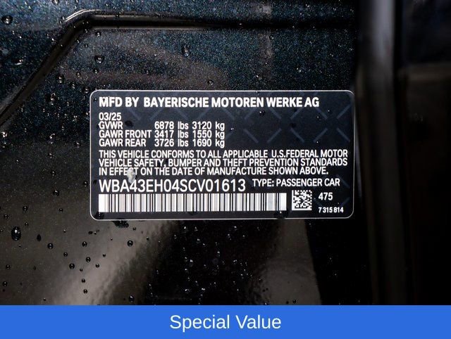 2025 BMW 7 Series 750e - Photo 24