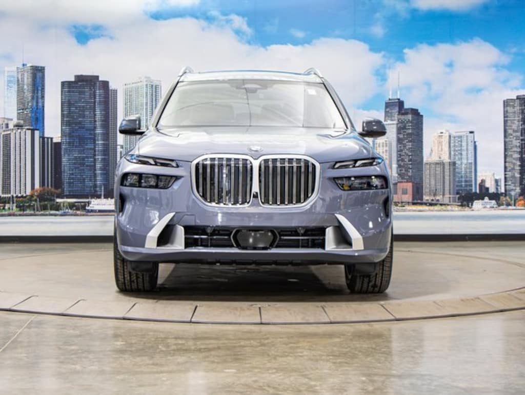 New 2026 BMW X7 xDrive40i SUV
