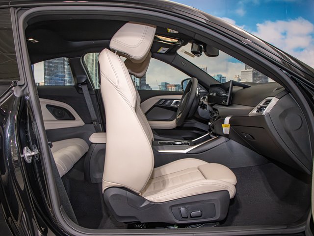 2025 BMW 2 Series 230i - Photo 21