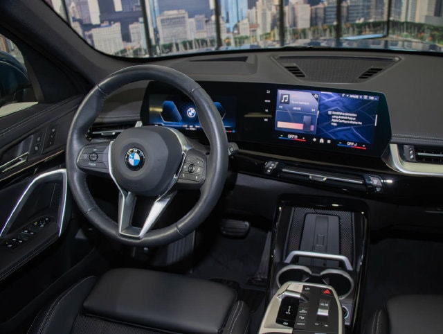 2026 BMW X1 28i - Photo 16