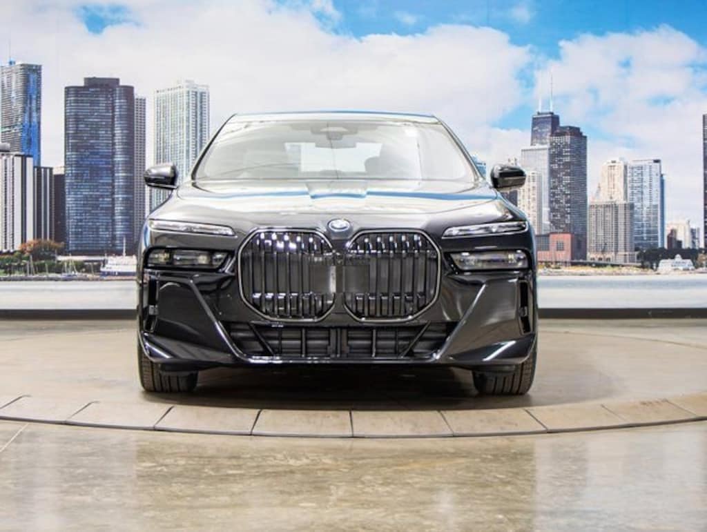 Used 2025 BMW 750e xDrive Sedan