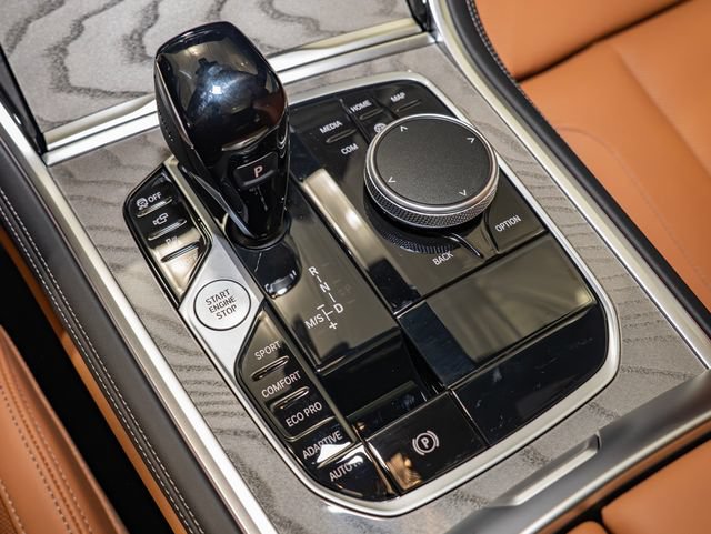2026 BMW 8 Series 840i - Photo 19