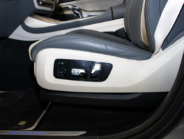 2025 BMW X7 ALPINA XB7 - Photo 15
