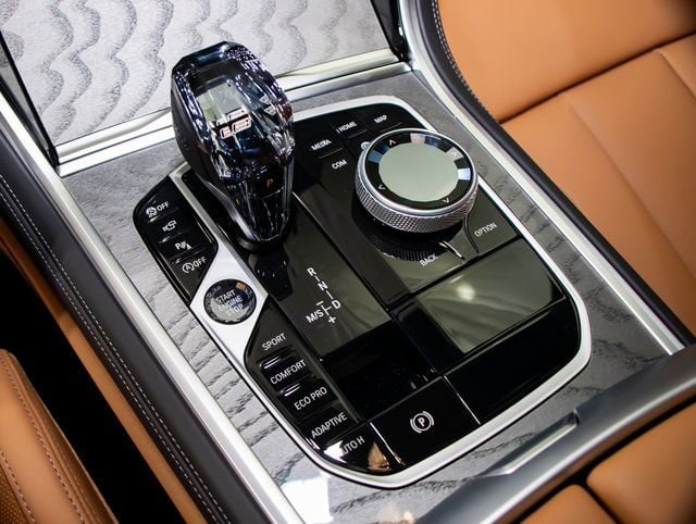 2026 BMW 8 Series 840i - Photo 19