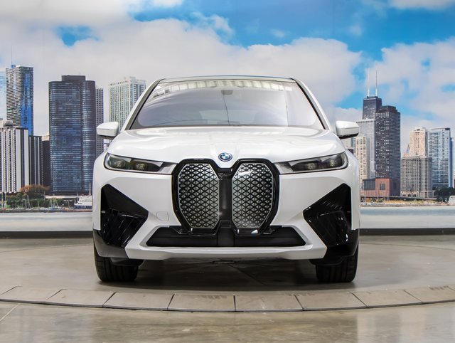 2025 Bmw iX photo 3