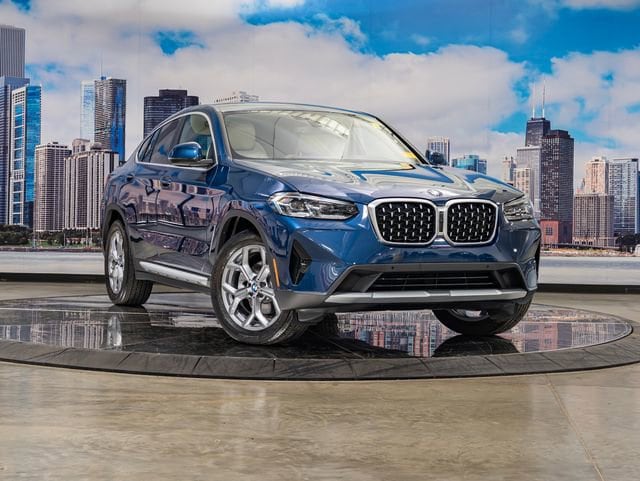 2025 BMW X4 xDrive30i's photo