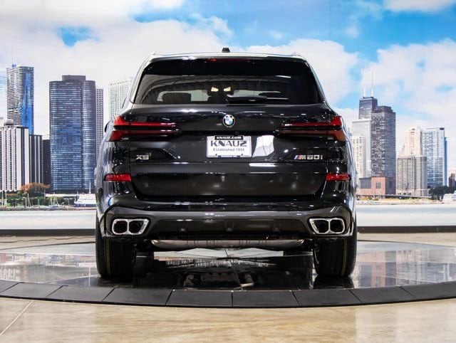 2026 BMW X5 M60i - Photo 11