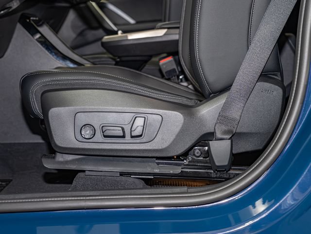 2026 BMW X1 28i - Photo 15