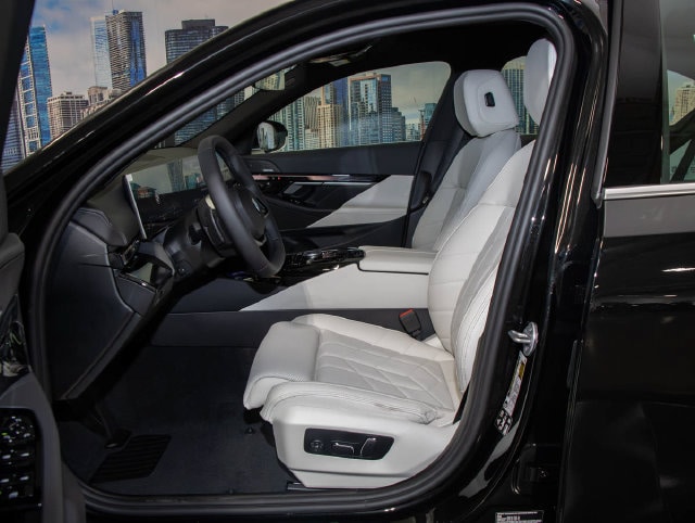 2027 BMW 5 Series 530i - Photo 19