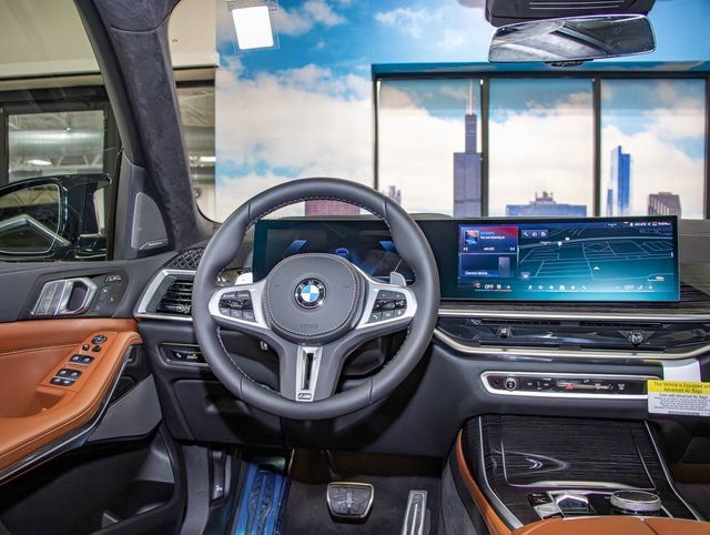 2026 BMW X7 M60i - Photo 15