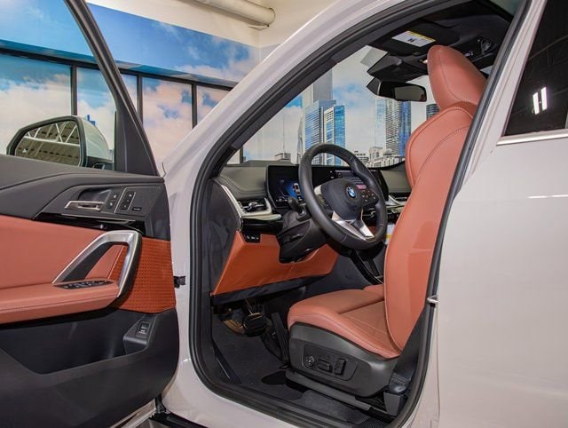 2026 BMW X1 28i - Photo 13