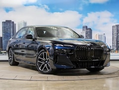 2025 BMW 760i xDrive Sedan