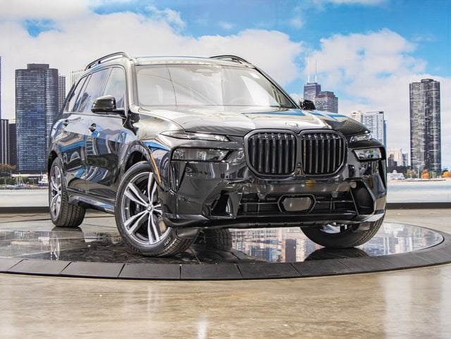 2025 BMW X7 SUV 