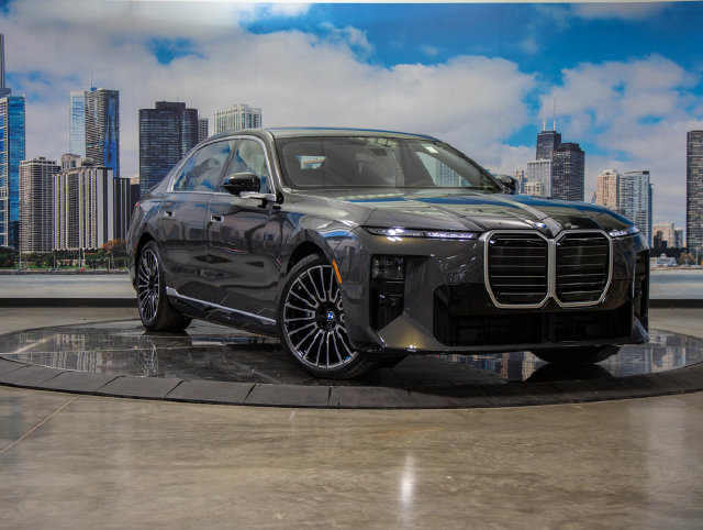 2027 BMW i7 Sedan 
