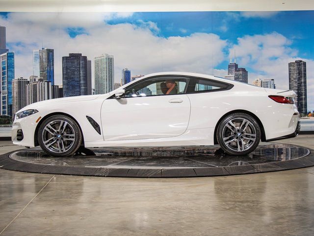 2026 BMW 8 Series 840i - Photo 6